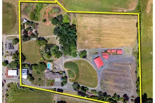 23781 NW Grossen Dr, Hillsboro, OR 97124 - Photo 46