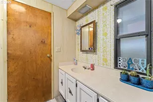 400 Holmstead Rd, Williams, OR 97544 - Photo 16