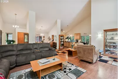 1975 Coal Creek Rd, Longview, WA 98632 - Photo 16
