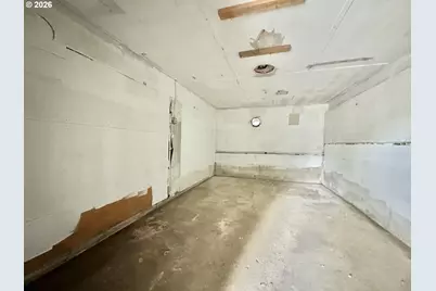 20125 SE Foster Rd, Damascus, OR 97089 - Photo 32