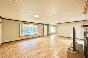 20125 SE Foster Rd, Damascus, OR 97089 - Photo 4