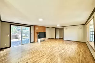 20125 SE Foster Rd, Damascus, OR 97089 - Photo 2