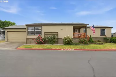1000 S McKern Ct #34, Newberg, OR 97132 - Photo 2