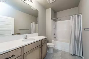 912 NW 26th Wy, Battle Ground, WA 98604 - Photo 24