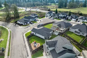 912 NW 26th Wy, Battle Ground, WA 98604 - Photo 34