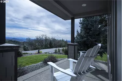 1252 Southridge Way, Roseburg, OR 97470 - Photo 12