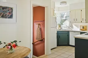 6430 NE Hancock St, Portland, OR 97213 - Photo 10