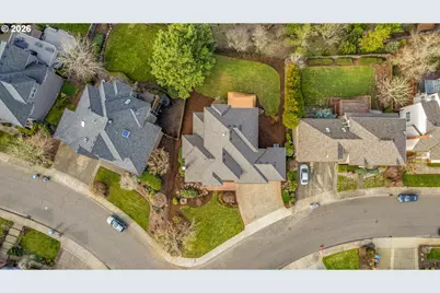 13721 SW Tracy Pl, Tigard, OR 97223 - Photo 4