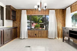 555 N Danebo Ave, Eugene, OR 97402 - Photo 16