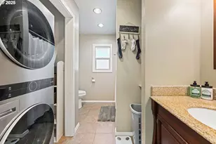 88019 Napier Ln, Bandon, OR 97411 - Photo 16