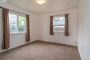 461 W Broccoli St, Roseburg, OR 97471 - Photo 14