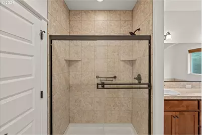 15930 Ames St, Oregon City, OR 97045 - Photo 36