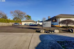 1904 SE 80th Ave, Portland, OR 97215 - Photo 22