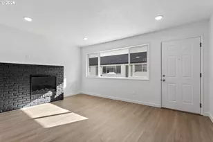 1904 SE 80th Ave, Portland, OR 97215 - Photo 8