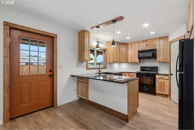 1004 Walnut St, Baker City, OR 97814 - Photo 8