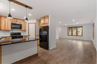 1004 Walnut St, Baker City, OR 97814 - Photo 6