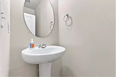 8511 NE 13th Pl, Vancouver, WA 98665 - Photo 12