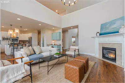 21157 NE Shore Dr, Fairview, OR 97024 - Photo 14