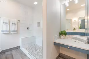 21157 NE Shore Dr, Fairview, OR 97024 - Photo 28