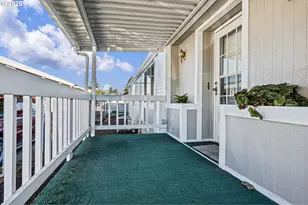 1699 N Terry St, Eugene, OR 97402 - Photo 4