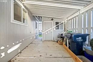 1699 N Terry St, Eugene, OR 97402 - Photo 36