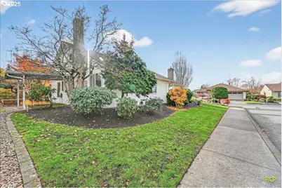 2332 NE 158th Ave, Portland, OR 97230 - Photo 34