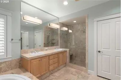 5421 SE Scenic Ln #200, Vancouver, WA 98661 - Photo 16