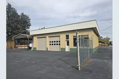 995 3rd St, North Powder, OR 97867 - Photo 6