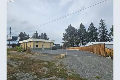 995 3rd St, North Powder, OR 97867 - Photo 28