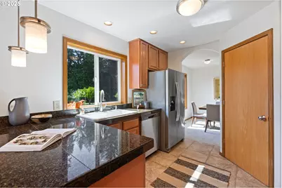 21805 Boones Ferry Rd NE, Aurora, OR 97002 - Photo 24