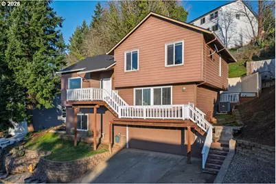 518 SE Espinosa St, Estacada, OR 97023 - Photo 2