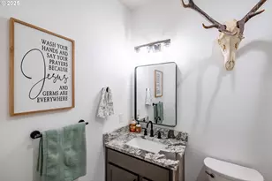 547 W Fourth St, Coquille, OR 97423 - Photo 38