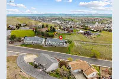 810 N Main St, Pendleton, OR 97801 - Photo 34