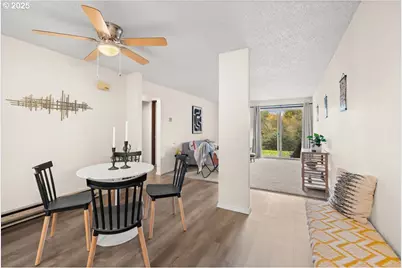 12612 NW Barnes Rd #6, Portland, OR 97210 - Photo 6