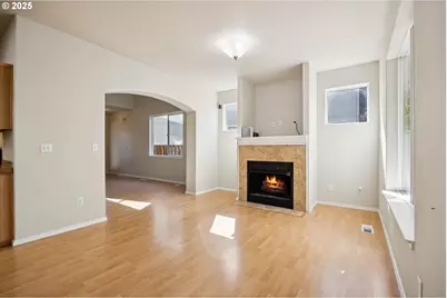 17723 SW Falling Leaf Ct, Beaverton, OR 97003 - Photo 8