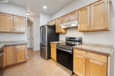 17723 SW Falling Leaf Ct, Beaverton, OR 97003 - Photo 14