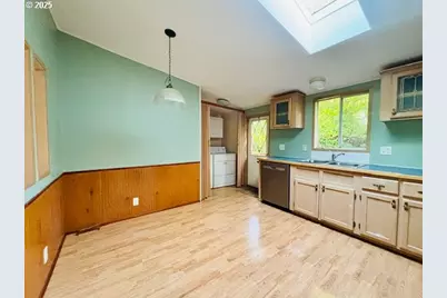 179 Outer Dr, Florence, OR 97439 - Photo 14