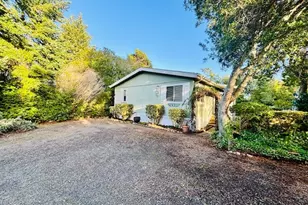 179 Outer Dr, Florence, OR 97439 - Photo 2