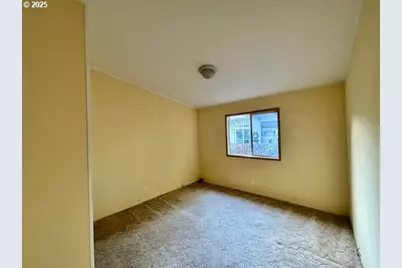 179 Outer Dr, Florence, OR 97439 - Photo 8