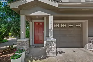 15495 Brianne Ct, Lake Oswego, OR 97035 - Photo 2