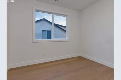 154 E Airedale Ave, La Center, WA 98629 - Photo 24