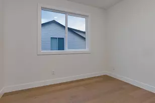 154 E Airedale Ave, La Center, WA 98629 - Photo 24