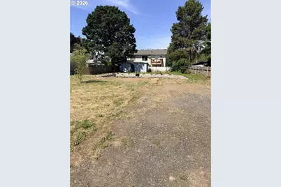 114 Getchell Ct, Amity, OR 97101 - Photo 2