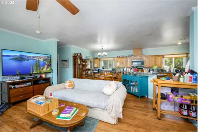 1745 Rifle Range Rd, Roseburg, OR 97470 - Photo 20