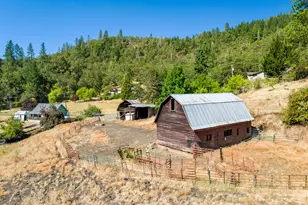1745 Rifle Range Rd, Roseburg, OR 97470 - Photo 6