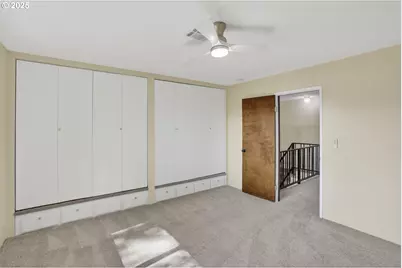 11926 N Jantzen Beach Ave #2, Portland, OR 97217 - Photo 36