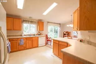 134 Driftwood Dr, Florence, OR 97439 - Photo 12