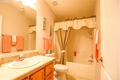 134 Driftwood Dr, Florence, OR 97439 - Photo 14