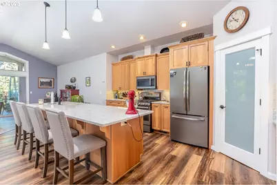 8413 Forest Ridge Loop, Redmond, OR 97756 - Photo 10