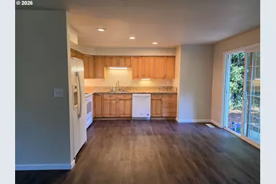 1700 SE River Forest Rd, Milwaukie, OR 97267 - Photo 8